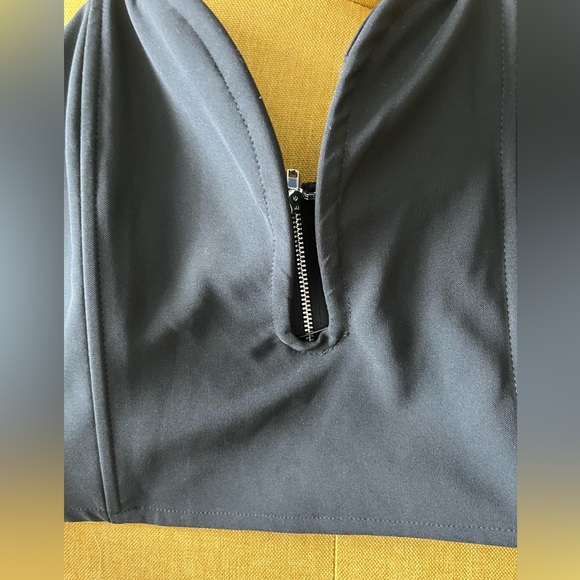 NWT Black Fashion Nova Deep Plunge Tube Crop Top - Picture 4 of 4